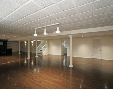 229 Willow Parkway - Photo Thumbnail 23