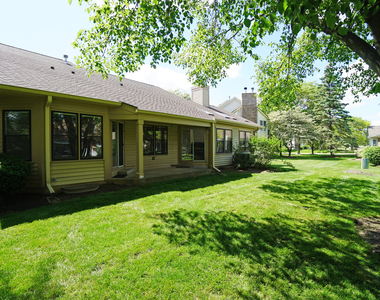 229 Willow Parkway - Photo Thumbnail 28