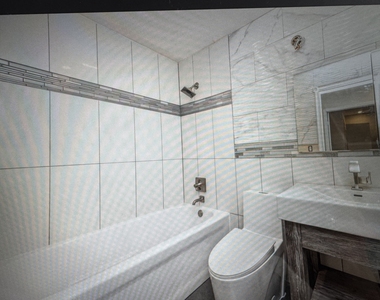 311 Milton Court - Photo Thumbnail 8
