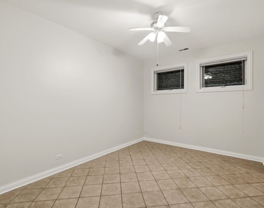 938 N Washtenaw Avenue - Photo Thumbnail 7