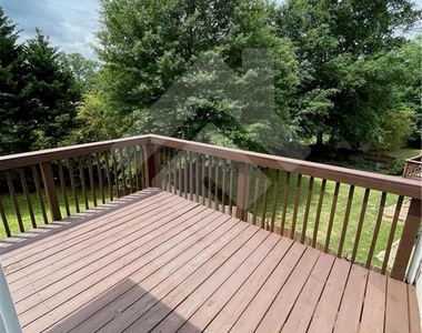 4839 Lake Park Lane - Photo Thumbnail 12