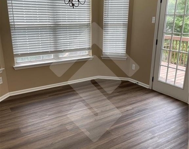 4839 Lake Park Lane - Photo Thumbnail 10