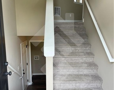 4839 Lake Park Lane - Photo Thumbnail 2
