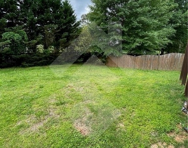 4839 Lake Park Lane - Photo Thumbnail 42