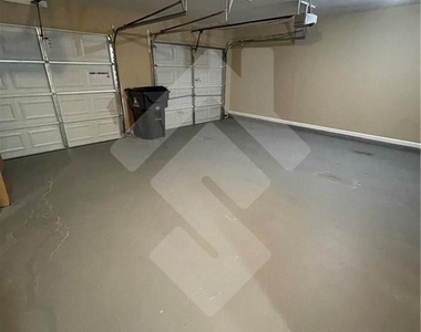 4839 Lake Park Lane - Photo Thumbnail 38