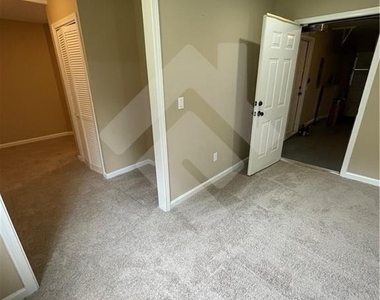 4839 Lake Park Lane - Photo Thumbnail 37