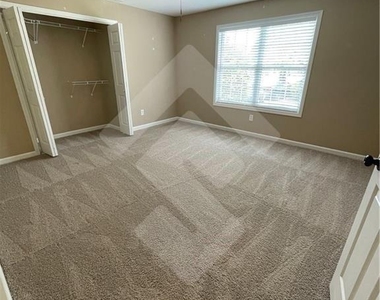 4839 Lake Park Lane - Photo Thumbnail 29