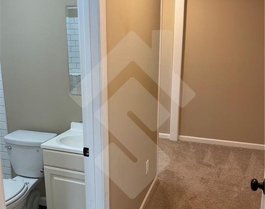 4839 Lake Park Lane - Photo Thumbnail 32