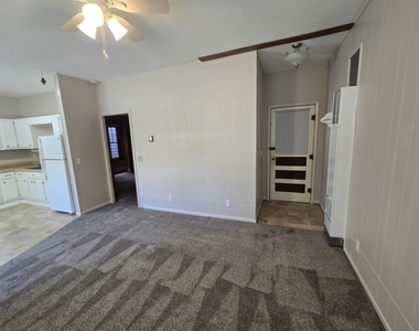 208 S Main Street - Photo Thumbnail 1