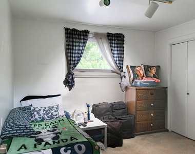 1105 E Florida Avenue - Photo Thumbnail 10