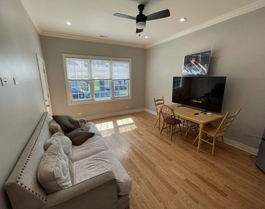 4829 S Justine Street - Photo Thumbnail 1
