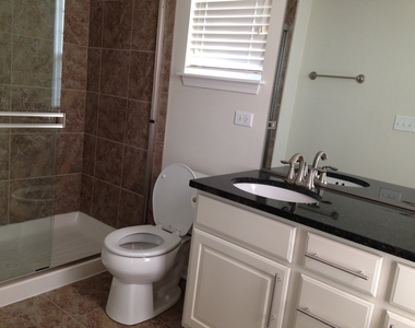 3175 Coral Lane - Photo Thumbnail 8
