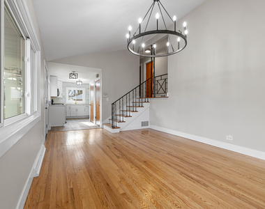 5130 Williams Street - Photo Thumbnail 4