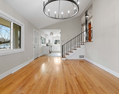 5130 Williams Street - Photo Thumbnail 2