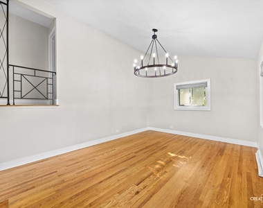 5130 Williams Street - Photo Thumbnail 6