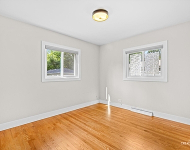 5130 Williams Street - Photo Thumbnail 16