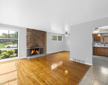 415 E Atwater Avenue - Photo Thumbnail 5