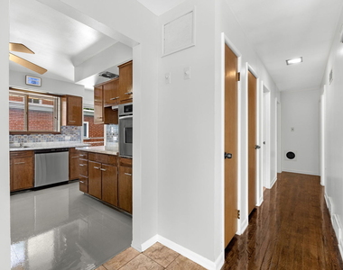 415 E Atwater Avenue - Photo Thumbnail 19