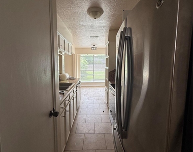 414 Dogwood Street - Photo Thumbnail 3