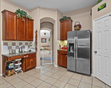 30015 Marion Meadow Lane - Photo Thumbnail 9