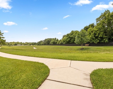25030 Emporia Point Court - Photo Thumbnail 29