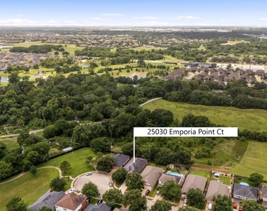 25030 Emporia Point Court - Photo Thumbnail 27