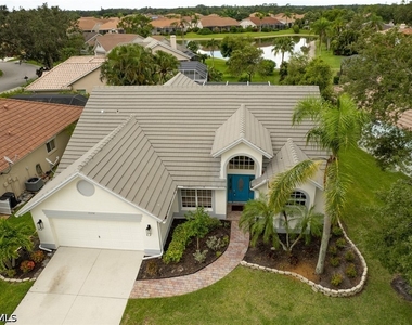 11394 Waterford Village Drive - Photo Thumbnail 3