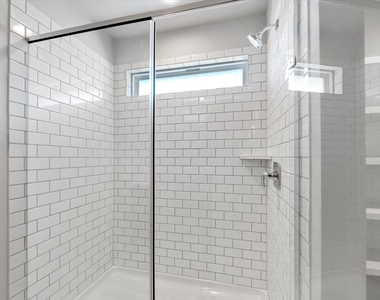 3335 Silverton Drive - Photo Thumbnail 19