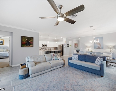 19584 Utopia Lane - Photo Thumbnail 10