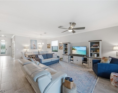 19584 Utopia Lane - Photo Thumbnail 8