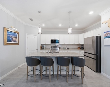 19584 Utopia Lane - Photo Thumbnail 2