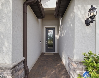 19584 Utopia Lane - Photo Thumbnail 38