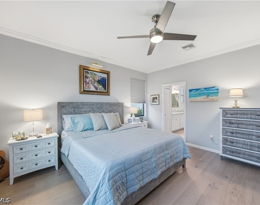 19584 Utopia Lane - Photo Thumbnail 17