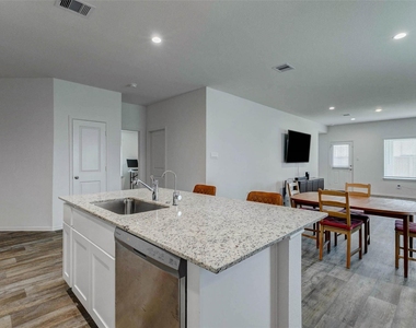 31426 Yatesbury Lane - Photo Thumbnail 14