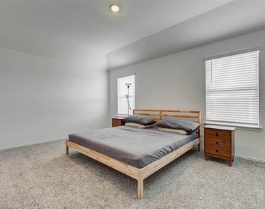 31426 Yatesbury Lane - Photo Thumbnail 8