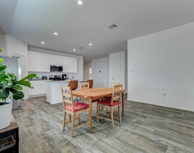 31426 Yatesbury Lane - Photo Thumbnail 15