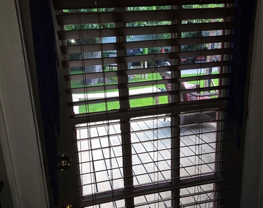 1427 Munger Street - Photo Thumbnail 13