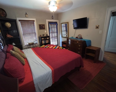 1427 Munger Street - Photo Thumbnail 11