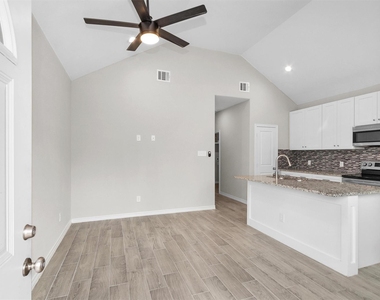 16706 E Hammon - Photo Thumbnail 1