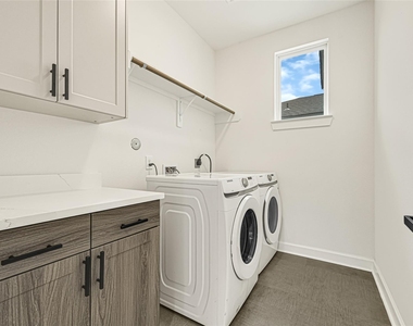 3613 Gano Street - Photo Thumbnail 24
