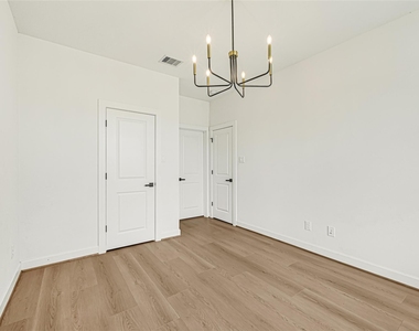 3613 Gano Street - Photo Thumbnail 15