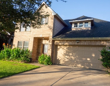 3638 Cottage Manor Lane - Photo Thumbnail 1