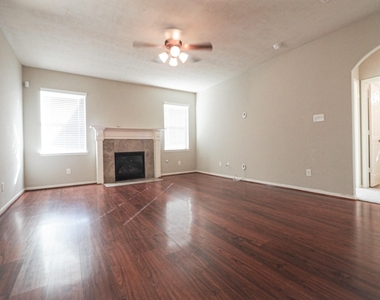 3638 Cottage Manor Lane - Photo Thumbnail 11