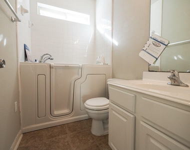 3638 Cottage Manor Lane - Photo Thumbnail 15
