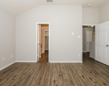 16738 N Gull Drive - Photo Thumbnail 6