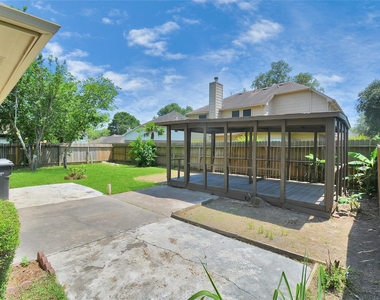 4123 Valedon Lane - Photo Thumbnail 37