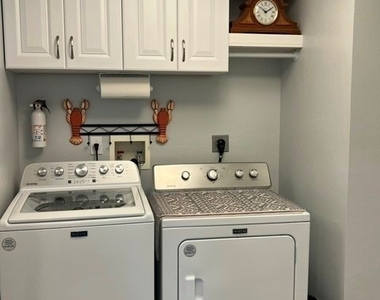 15151 Royal Windsor Lane - Photo Thumbnail 22