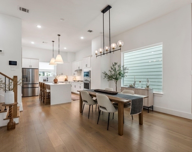 857 Fisher Street - Photo Thumbnail 9