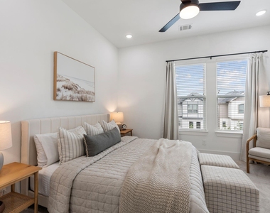 857 Fisher Street - Photo Thumbnail 29