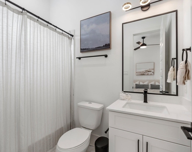 857 Fisher Street - Photo Thumbnail 30